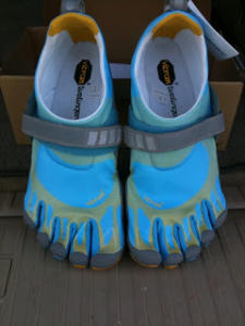 vibram-fivefingers-bikila-preliminary-review-from-run-luau-run1