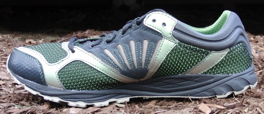 Review of New Balance MT101 Trail Running Shoes