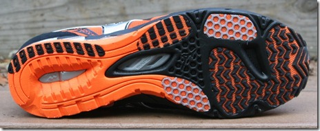 Mizuno Wave Universe 4 Sole