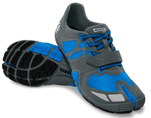 Topo athletic deals split toe